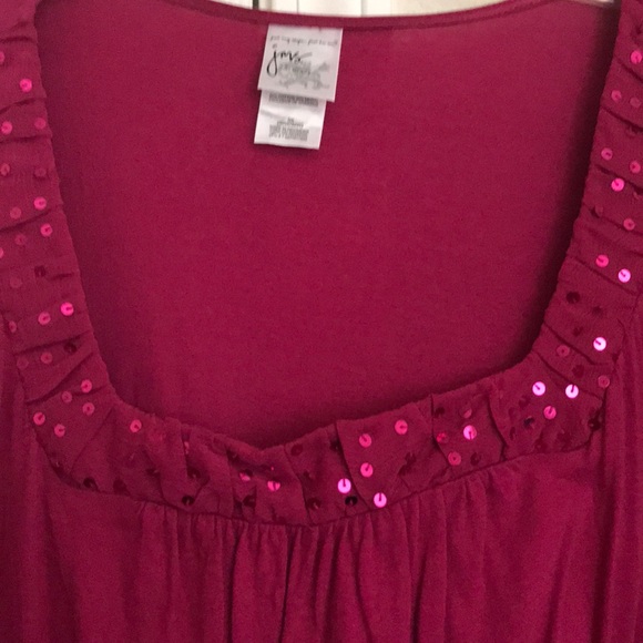 Women shirt - Picture 1 of 3